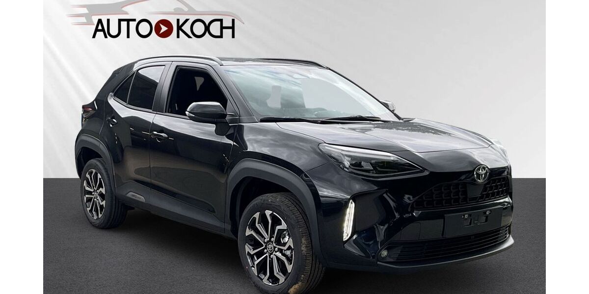 Toyota Yaris Cross 1.500 km 26.440 &euro; Düren 52351