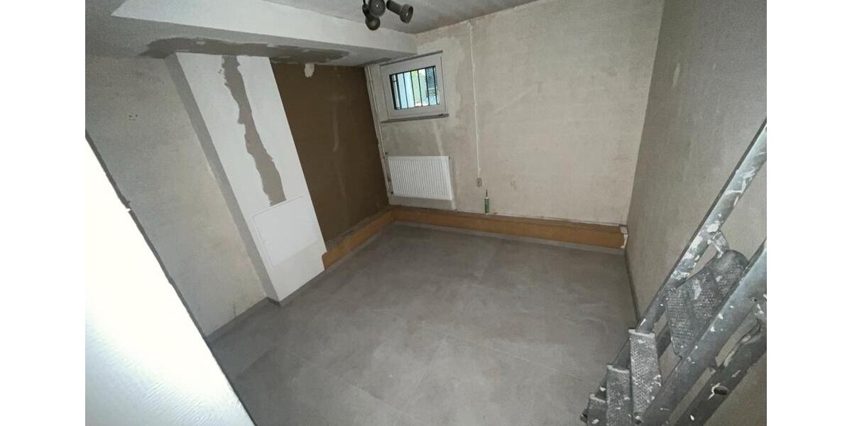 Reihenhaus Hürth - 4 Zimmer, 105 m&sup2;, 1.900&euro; | Angebot:25830708