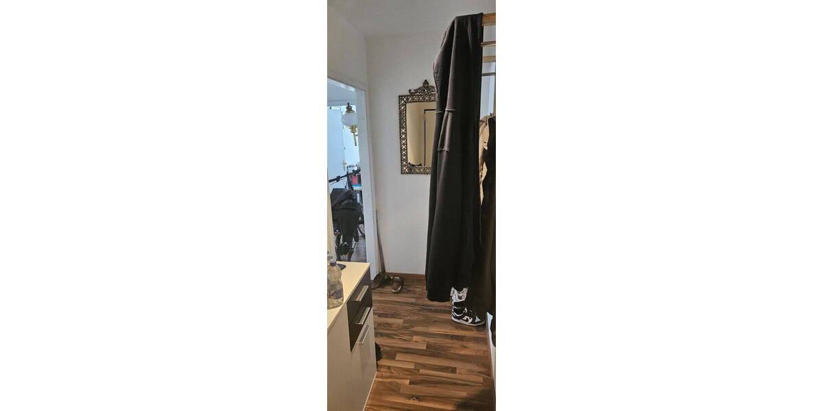 Etagenwohnung Erftstadt Liblar - 3 Zimmer, 83 m&sup2;, 199.000&euro; | Angebot:26080769