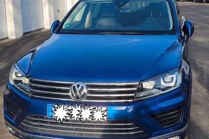 VW Touareg 145.500 km 24.700 &euro; Bonn 53123