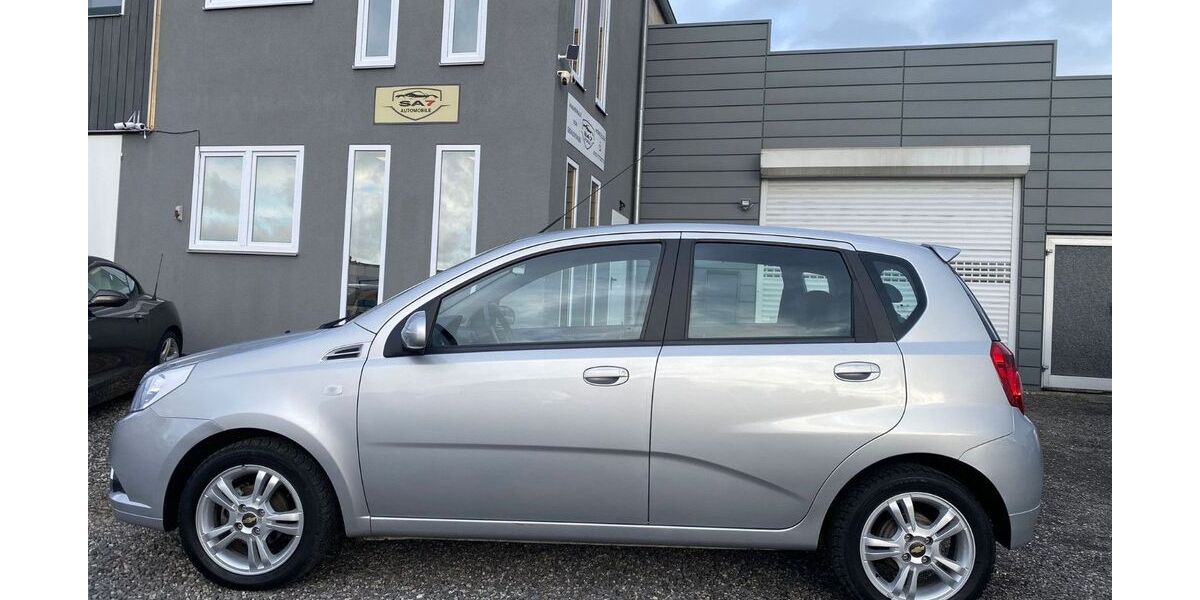 Chevrolet Aveo 23.000 km 6.490 &euro; Euskirchen 53881