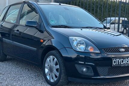Ford Fiesta 99.000 km 4.999 &euro; Düren-Merken 52353