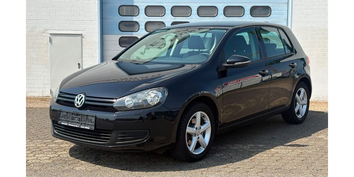 VW Golf 141.000 km 3.950 &euro; Düren 52353