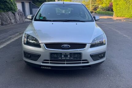 Ford Focus 98.000 km 4.000 &euro; Bonn 53177