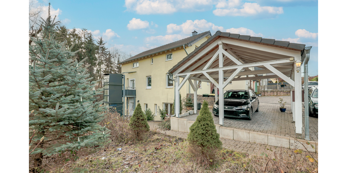 Direkt am Naturschutzgebiet! Modernes Haus mit Einliegerwohnung, Aufzug und vielen Extras! - Einfamilienhaus Königswinter | Angebot:24598297