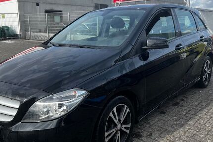 Mercedes-Benz B 180 265.000 km 4.999 &euro; Euskirchen 53879
