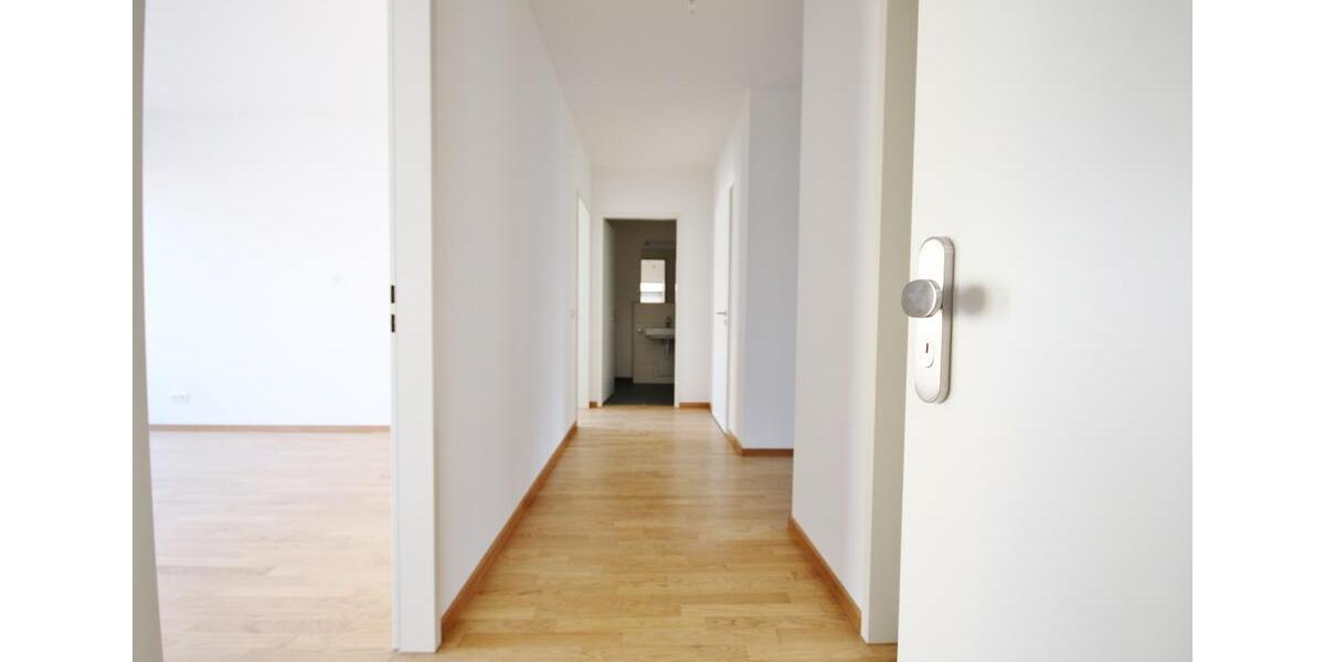 Etagenwohnung Bonn Auerberg - 3 Zimmer, 105 m&sup2;, 1.285&euro; | Angebot:25784493