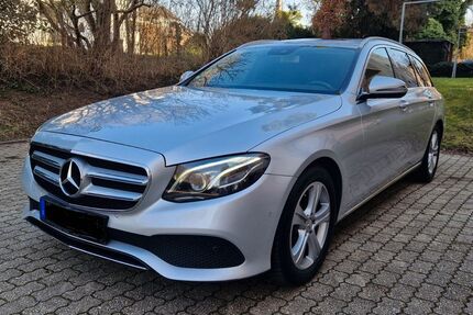 Mercedes-Benz E 220 124.200 km 22.690 &euro; Euskirchen 53879