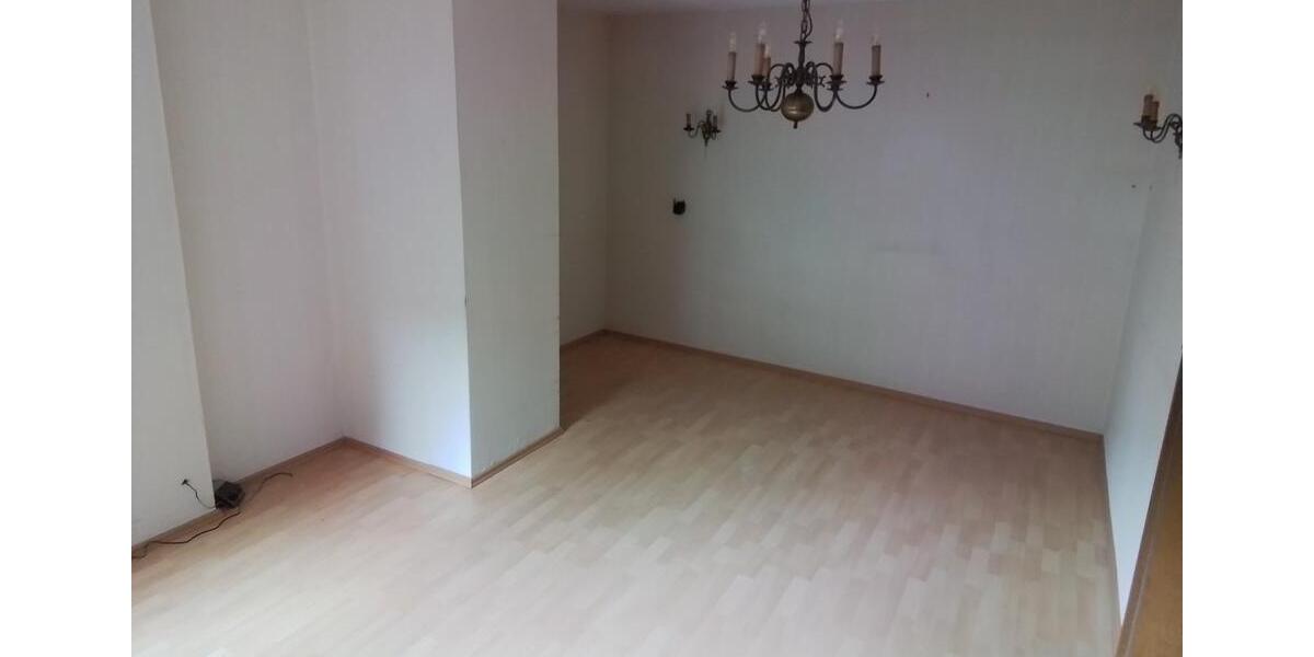 Einfamilienhaus Zülpich - 7 Zimmer, 245 m&sup2;, 325.000&euro; | Angebot:27080319