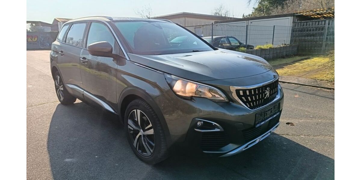 Peugeot 5008 132.000 km 14.700 &euro; Erftstadt 50374