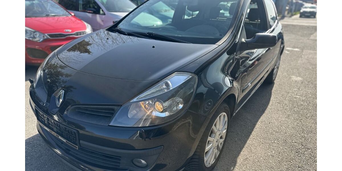 Renault Clio 171.200 km 2.300 &euro; Rheinbach 53359