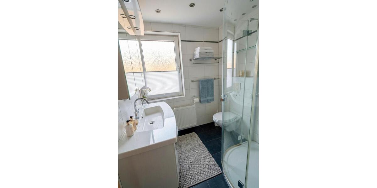 Reihenhaus Niederkassel - 5 Zimmer, 115 m&sup2;, 439.000&euro; | Angebot:25638729