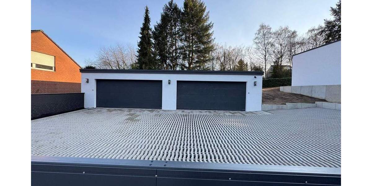 Etagenwohnung Frechen - 4 Zimmer, 205 m&sup2;, 4.540&euro; | Angebot:25728805