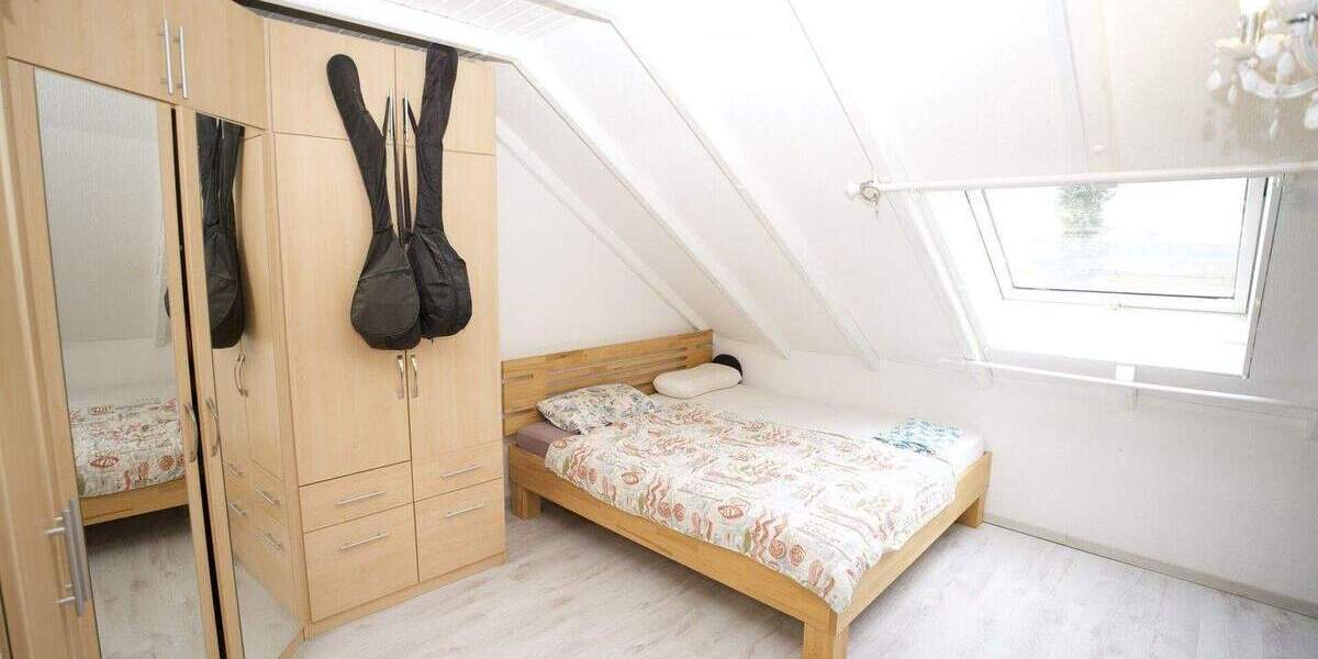 Reihenmittelhaus Erftstadt / Liblar Liblar - 5 Zimmer, 129 m&sup2;, 399.900&euro; | Angebot:25695868