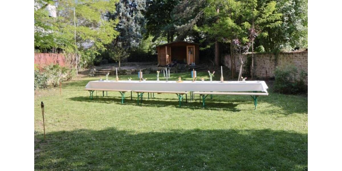 Etagenwohnung Bonn Gronau - 24 Zimmer, 230 m&sup2;, 250&euro; | Angebot:25239883