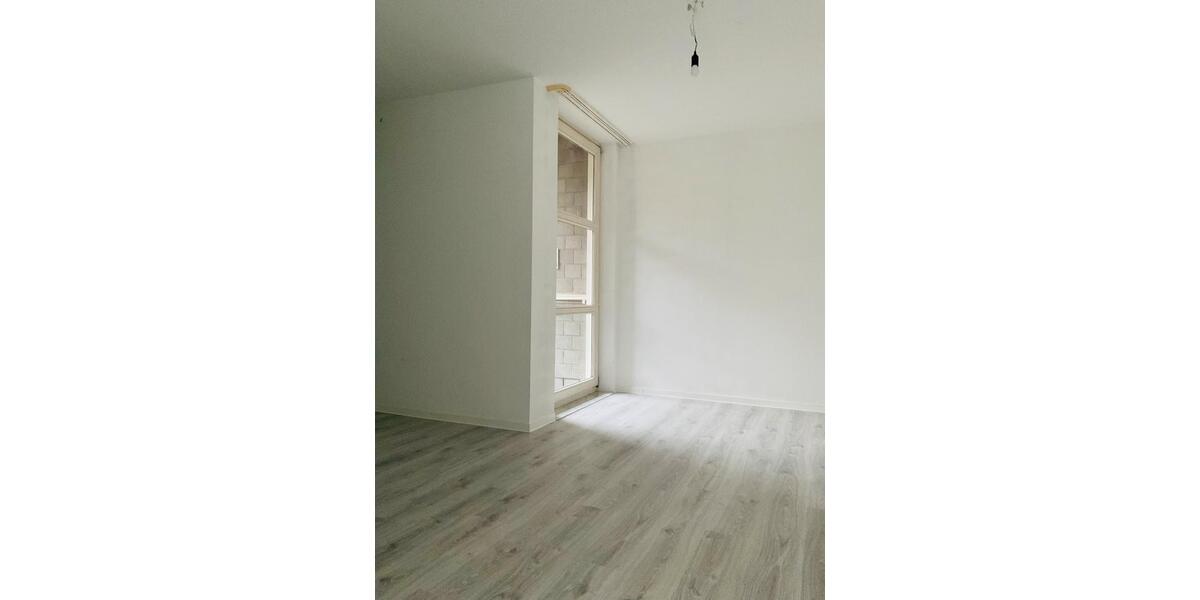Etagenwohnung Bonn Bad Godesberg - 2 Zimmer, 65 m&sup2;, 721&euro; | Angebot:24555697