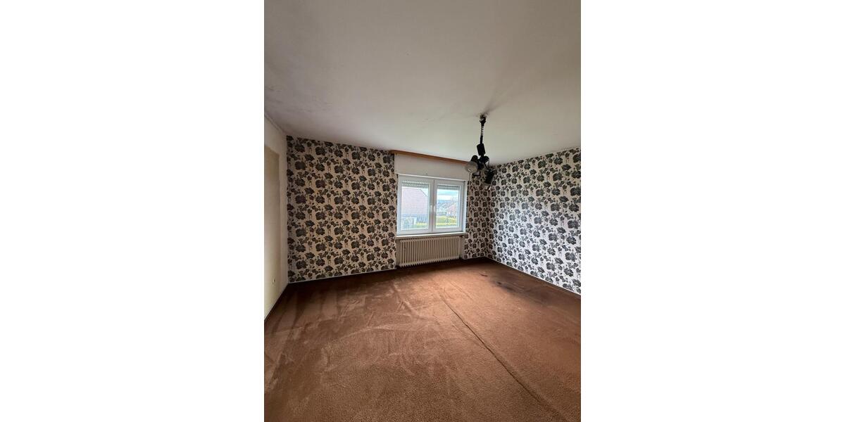 Einfamilienhaus Schuld - 6 Zimmer, 130 m&sup2;, 190.000&euro; | Angebot:26049996