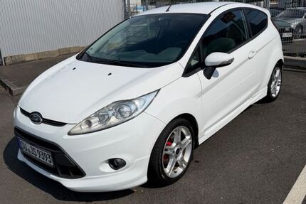 Ford Fiesta 156.078 km 3.850 &euro; Bonn 53179