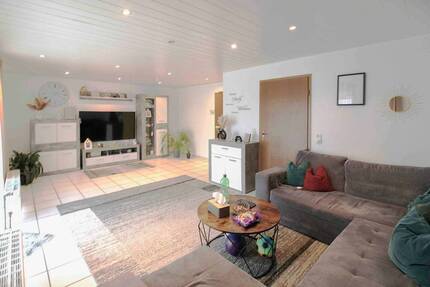 Haus Hürtgenwald Kleinhau - 8 Zimmer, 220 m&sup2;, 315.000&euro; | Angebot:26657825