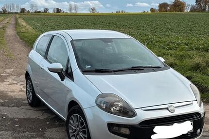 Fiat Punto Evo 112.000 km 2.900 &euro; Grafschaft 53501