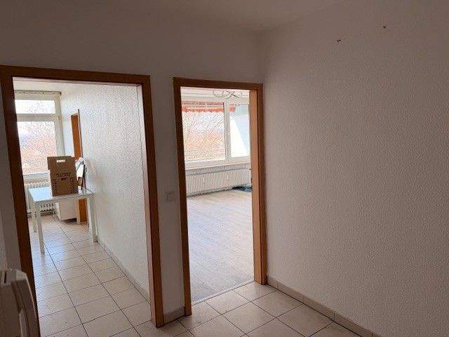 Etagenwohnung Niederkassel Lülsdorf - 3 Zimmer, 73 m&sup2;, 140.000&euro; | Angebot:25737039