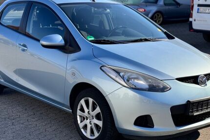 Mazda 2 88.600 km 5.950 &euro; Bornheim 53332