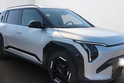 Kia EV3 9.800 km 36.990 &euro; Düren 52349