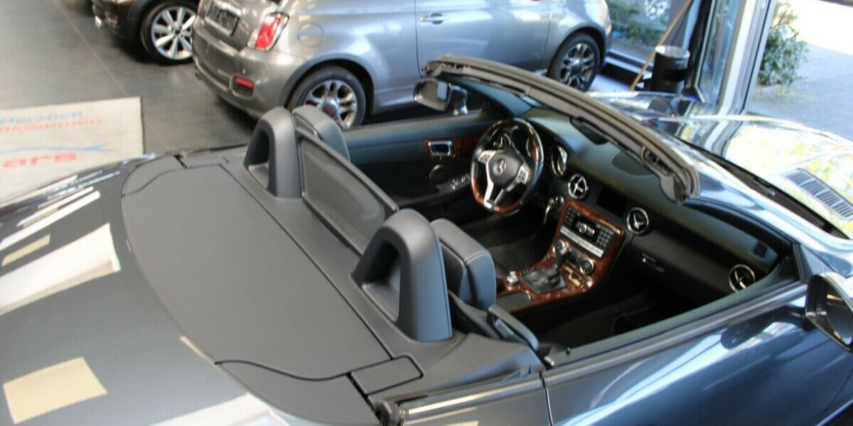 Mercedes-Benz SLK 250 CDI BlueEFFICIENCY 7G-TRONIC - Panorama - 125.888 km 16.980 &euro; Euskirchen 53881