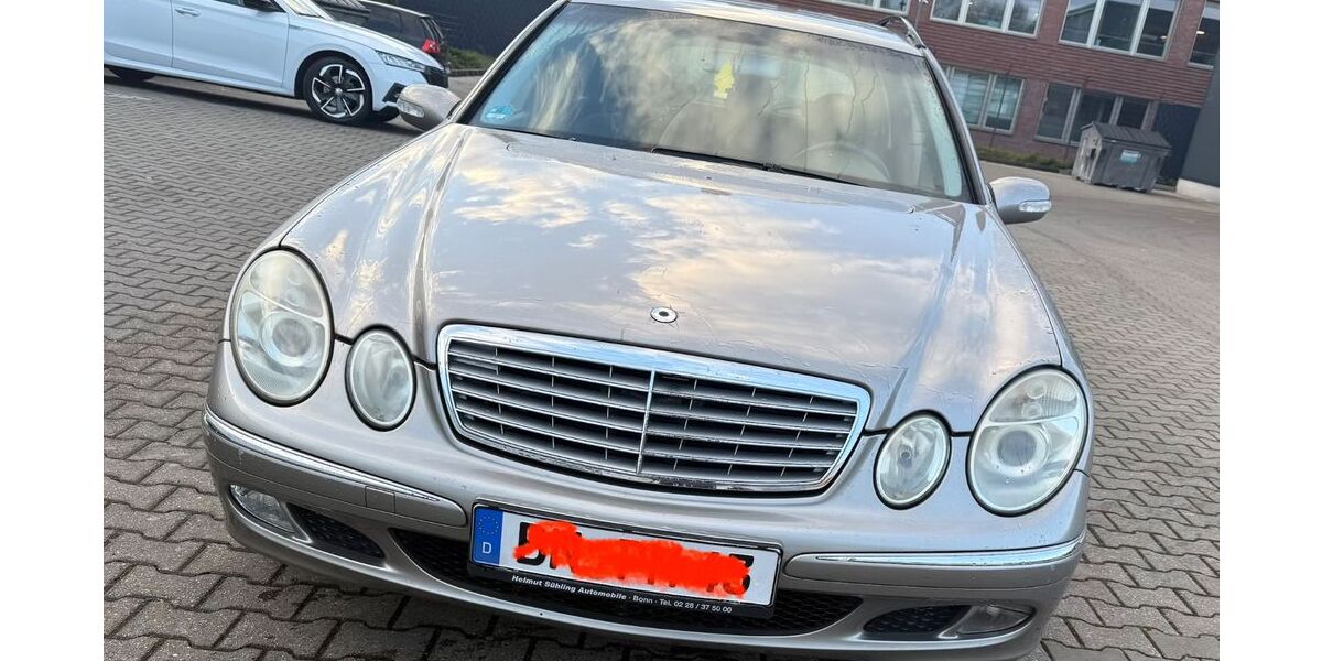 Mercedes-Benz E 240 198.000 km 3.900 &euro; Bonn 53123