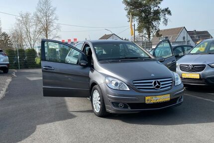 Mercedes-Benz B 180 113.000 km 5.800 &euro; Bonn 53227