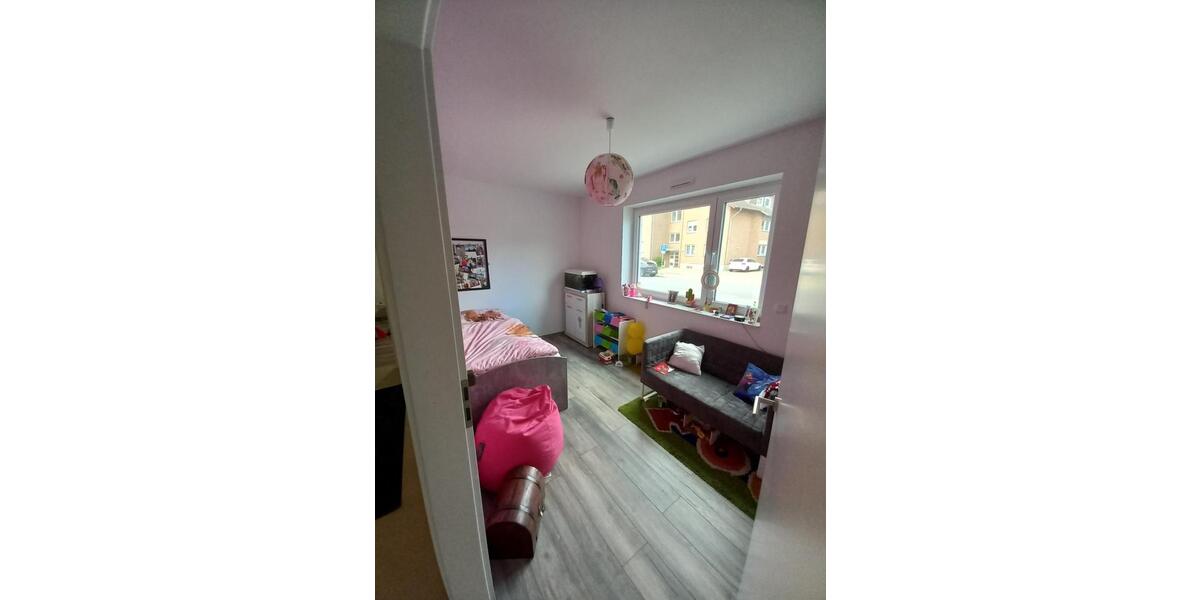 Erdgeschoßwohnung Düren Distelrath - 3 Zimmer, 80 m&sup2;, 310.000&euro; | Angebot:24563670