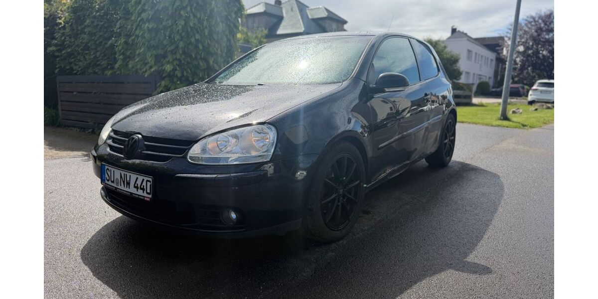 VW Golf 231.000 km 1.999 &euro; Euskirchen 53879