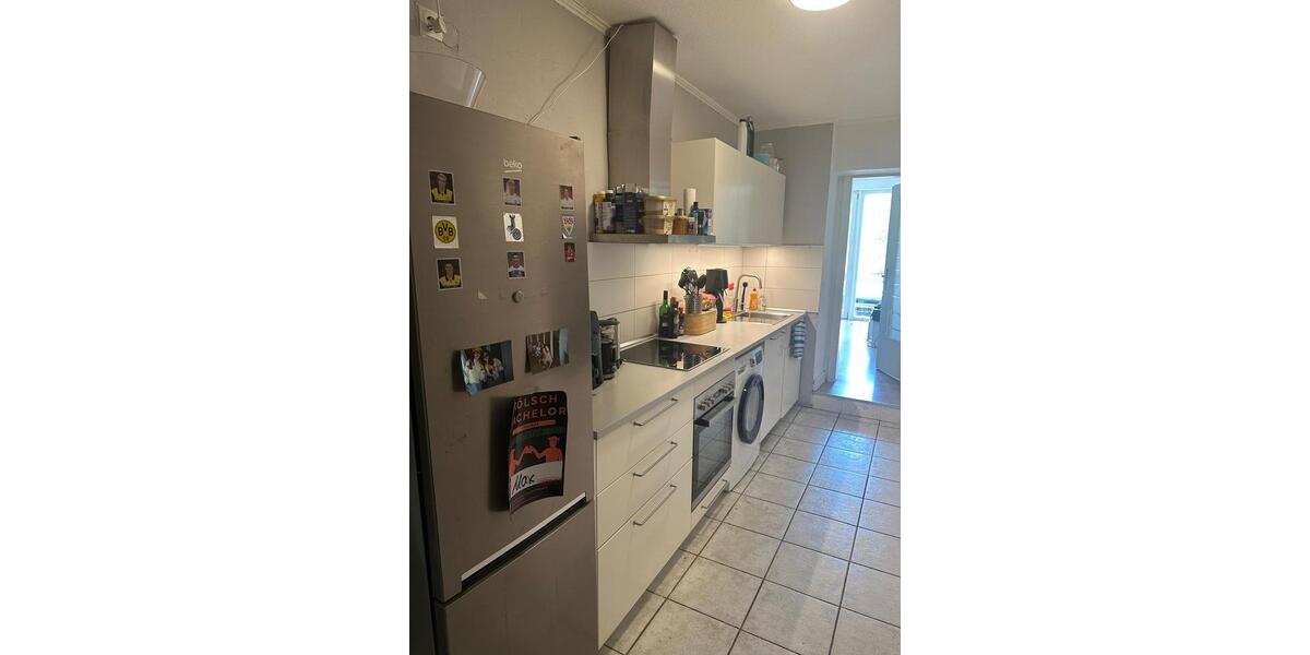 Etagenwohnung Bonn - 15 Zimmer, 120 m&sup2;, 480&euro; | Angebot:25883339