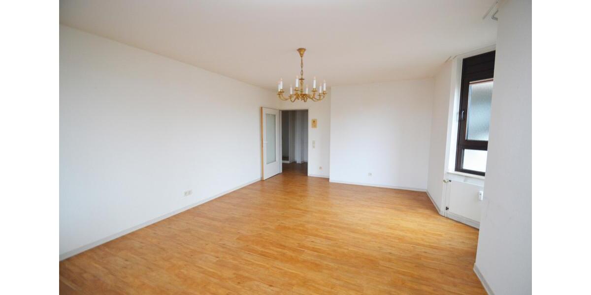Etagenwohnung Brühl - 2 Zimmer, 65 m&sup2;, 1.241&euro; | Angebot:24687367