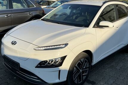 Hyundai KONA 50.364 km 18.900 &euro; Bonn 53227