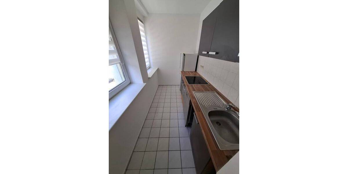Etagenwohnung Bonn Zentrum - 2 Zimmer, 43 m&sup2;, 450&euro; | Angebot:26597607