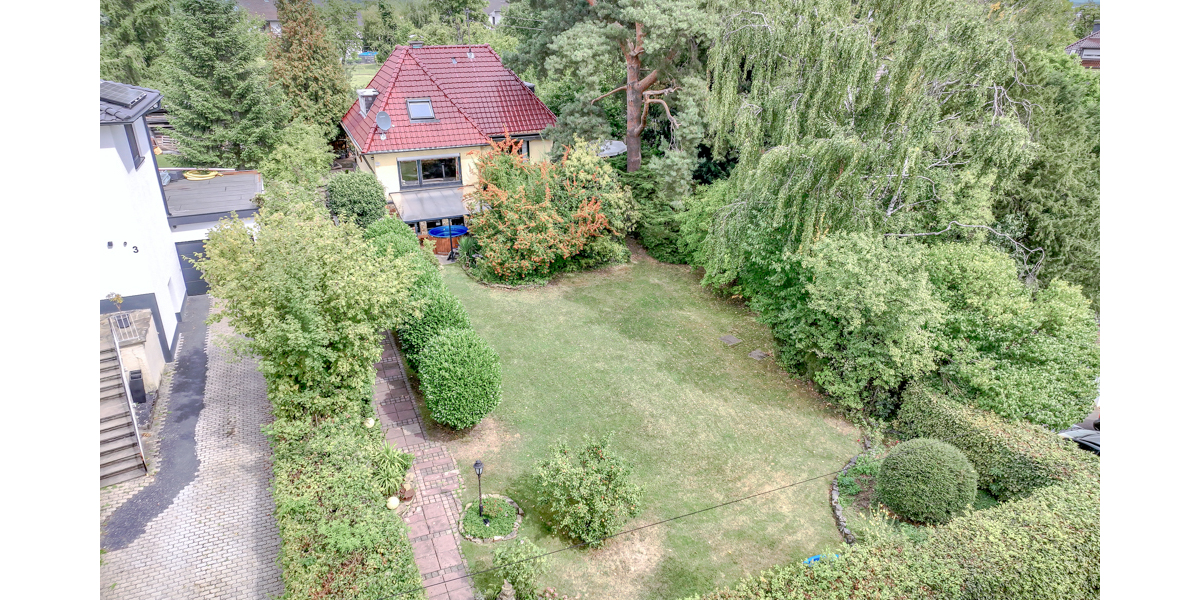 1.100 m² Grundstück, 6-7 Zimmer & Sauna - Einfamilienhaus mit viel Platz in Königswinter - Einfamilienhaus Königswinter | Angebot:23002838