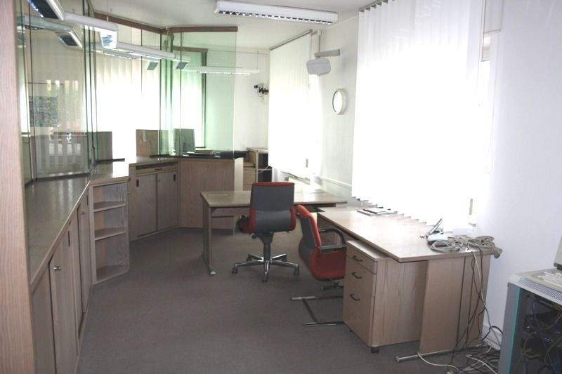 Gewerbeobjekt Merzenich Golzheim - 3 Zimmer, 85 m&sup2;, 680&euro; | Angebot:25740613