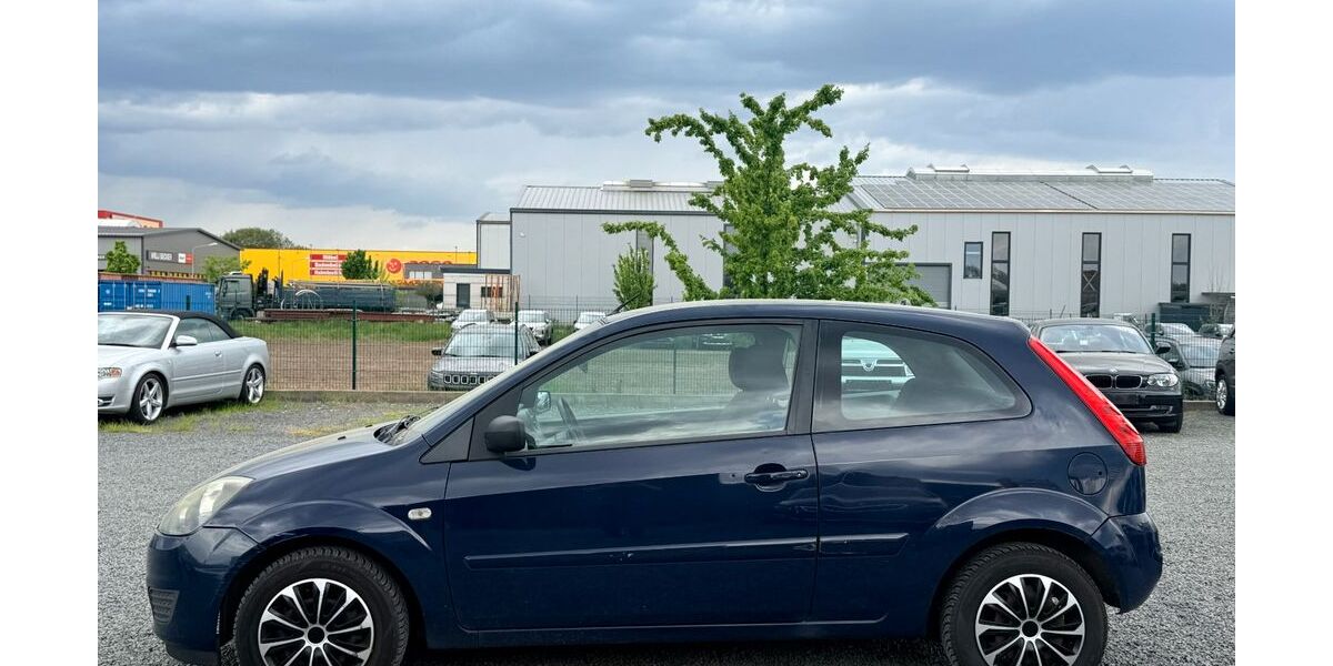 Ford Fiesta 184.000 km 848 &euro; Düren 52351