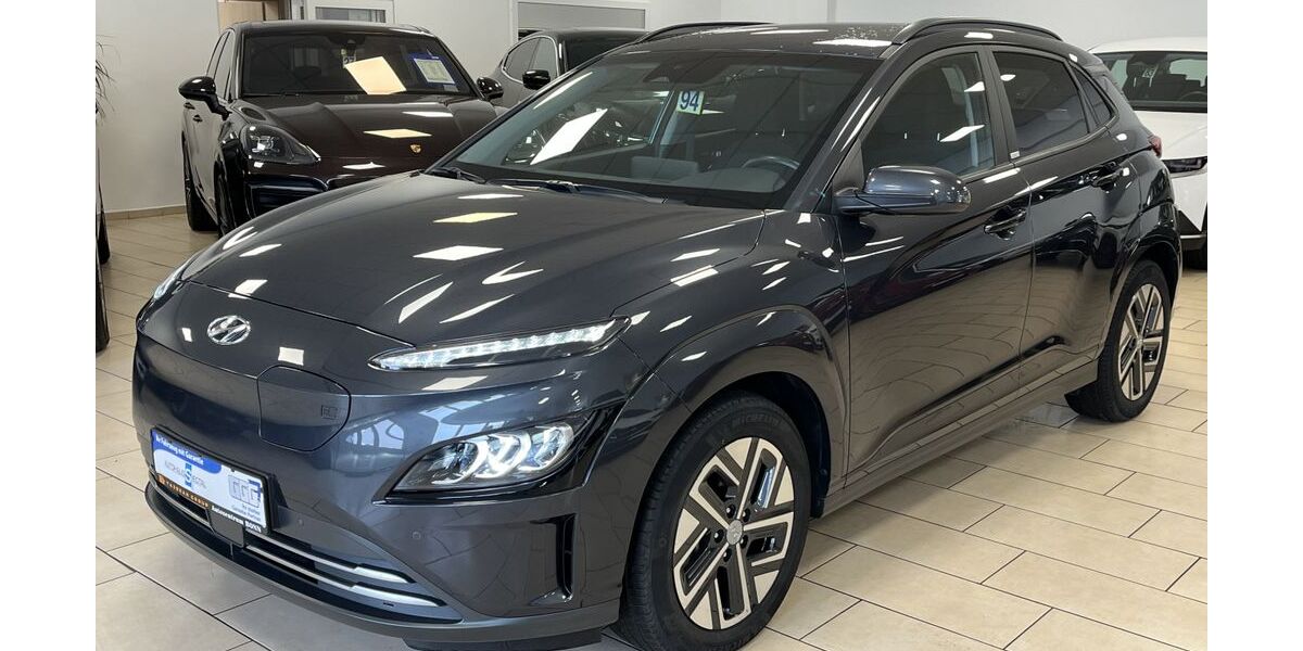 Hyundai KONA 41.687 km 19.600 &euro; Bonn 53227