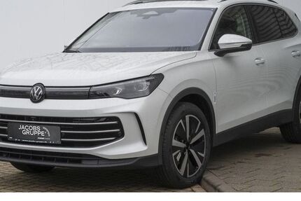 VW Tiguan 2.222 km 47.990 &euro; Düren 52351