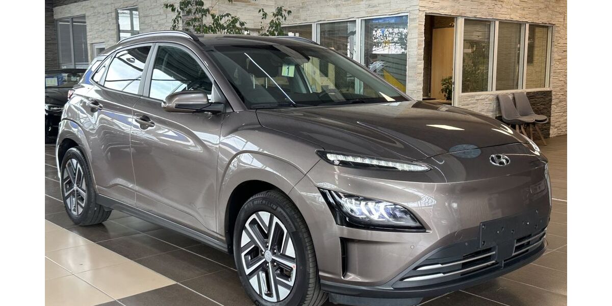 Hyundai KONA 39.373 km 18.300 &euro; Bonn 53227