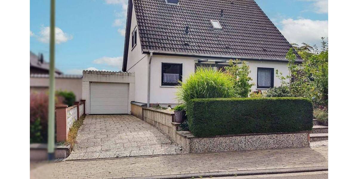 Einfamilienhaus Vettweiß Frangenheim - 5 Zimmer, 150 m&sup2;, 320.000&euro; | Angebot:26596218