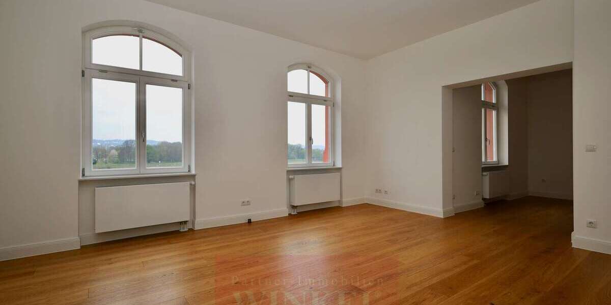 Etagenwohnung Königswinter - 4 Zimmer, 125 m&sup2;, 1.900&euro; | Angebot:24175489