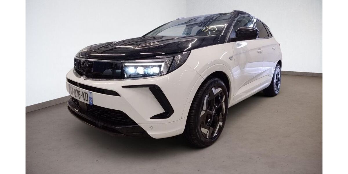 Opel Grandland (X) 15.410 km 25.950 &euro; Bornheim 53332