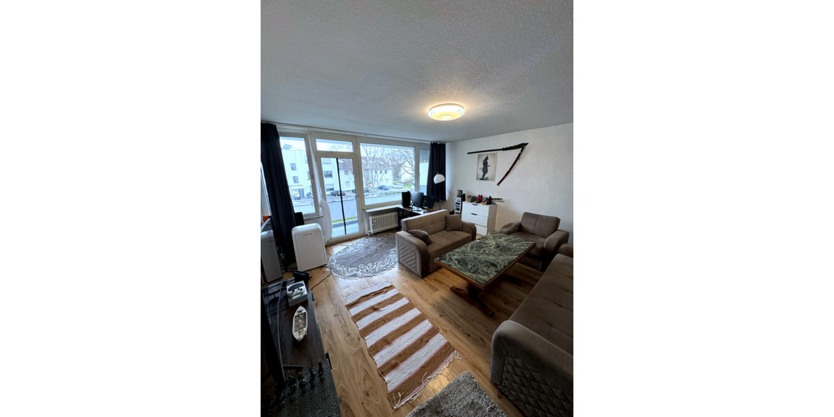 Etagenwohnung Niederkassel - 3 Zimmer, 73 m&sup2;, 135.000&euro; | Angebot:24416299