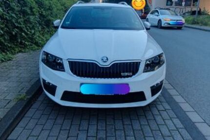 Skoda Octavia 267.500 km 8.300 &euro; Merzenich 52399