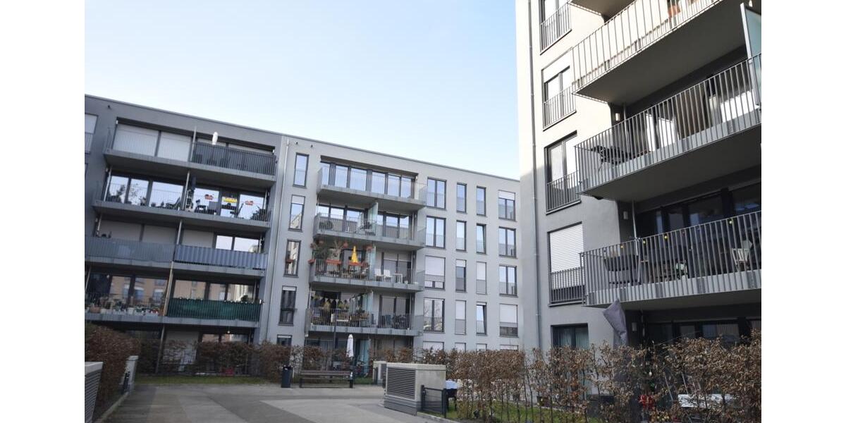 Dachgeschoßwohnung Bonn Dransdorf - 5 Zimmer, 151 m&sup2;, 2.115&euro; | Angebot:24703909