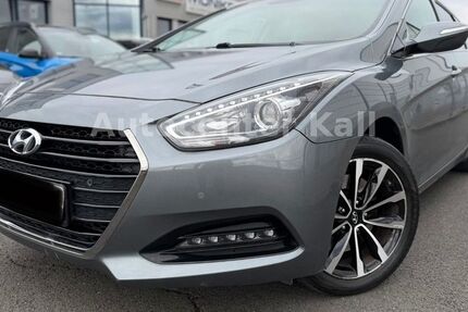 Hyundai i40 146.000 km 7.990 &euro; Kall 53925