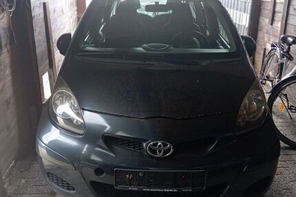 Toyota Aygo (X) 160.000 km 2.000 &euro; Rheinbach 53359